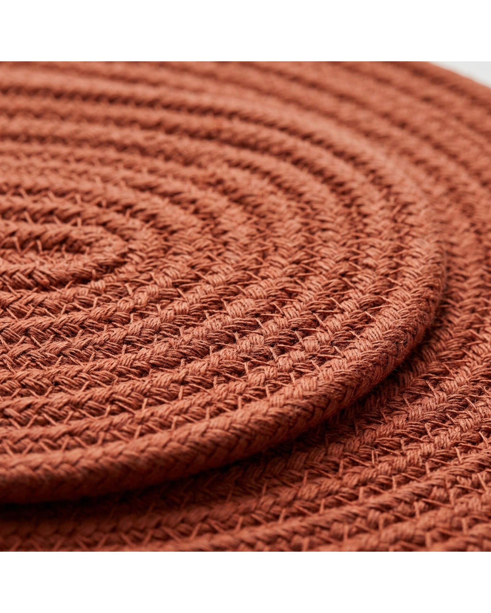 Rmvxj Oval Braided Cotton Rope Placemat 18 x 13 in Terracotta - Detail view